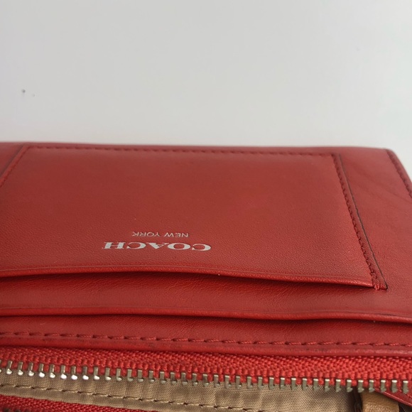 Coach Coin Wallet and Card Holder - Picture 5 of 5